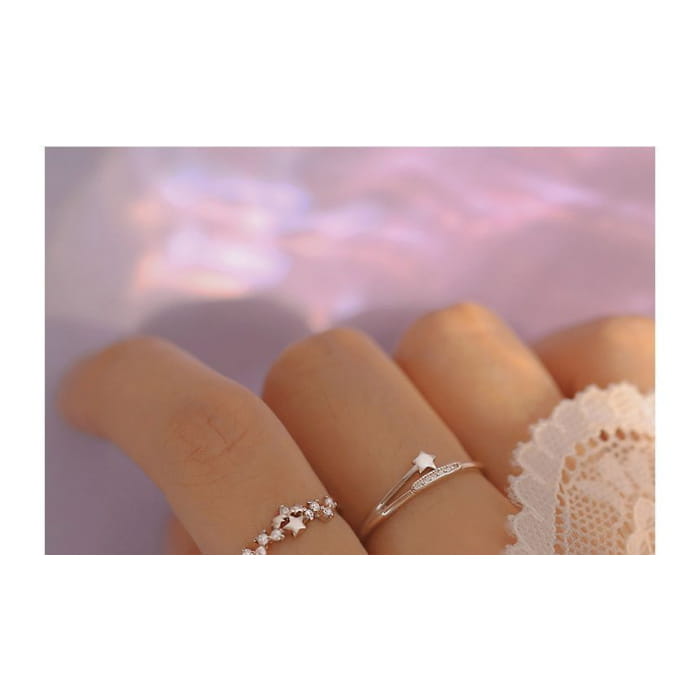 Star Sterling Silver Ring / Layered