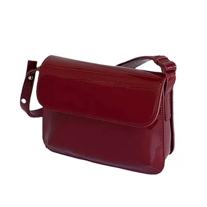 Vintage Red Lacquered Bag - Standart / Handbags