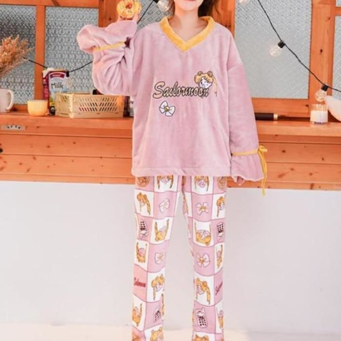 Anime Pink Sailor Moon Pajamas Set CC1731