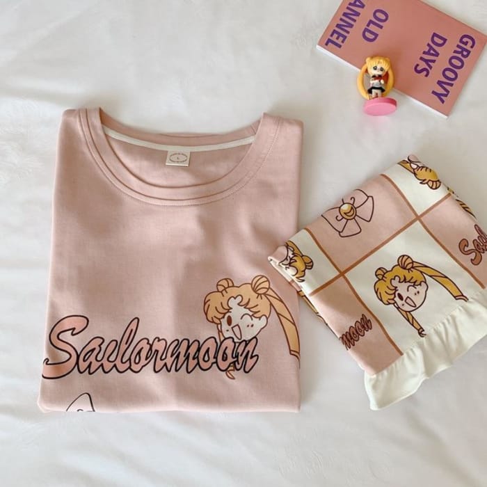 Anime Sailor Moon Cute Summer Pajamas Set C16074